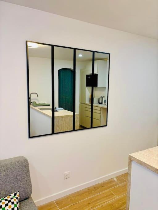 Joli Appartement Renove Incluant Parking A 10 Min De Paris Nanterre Luaran gambar